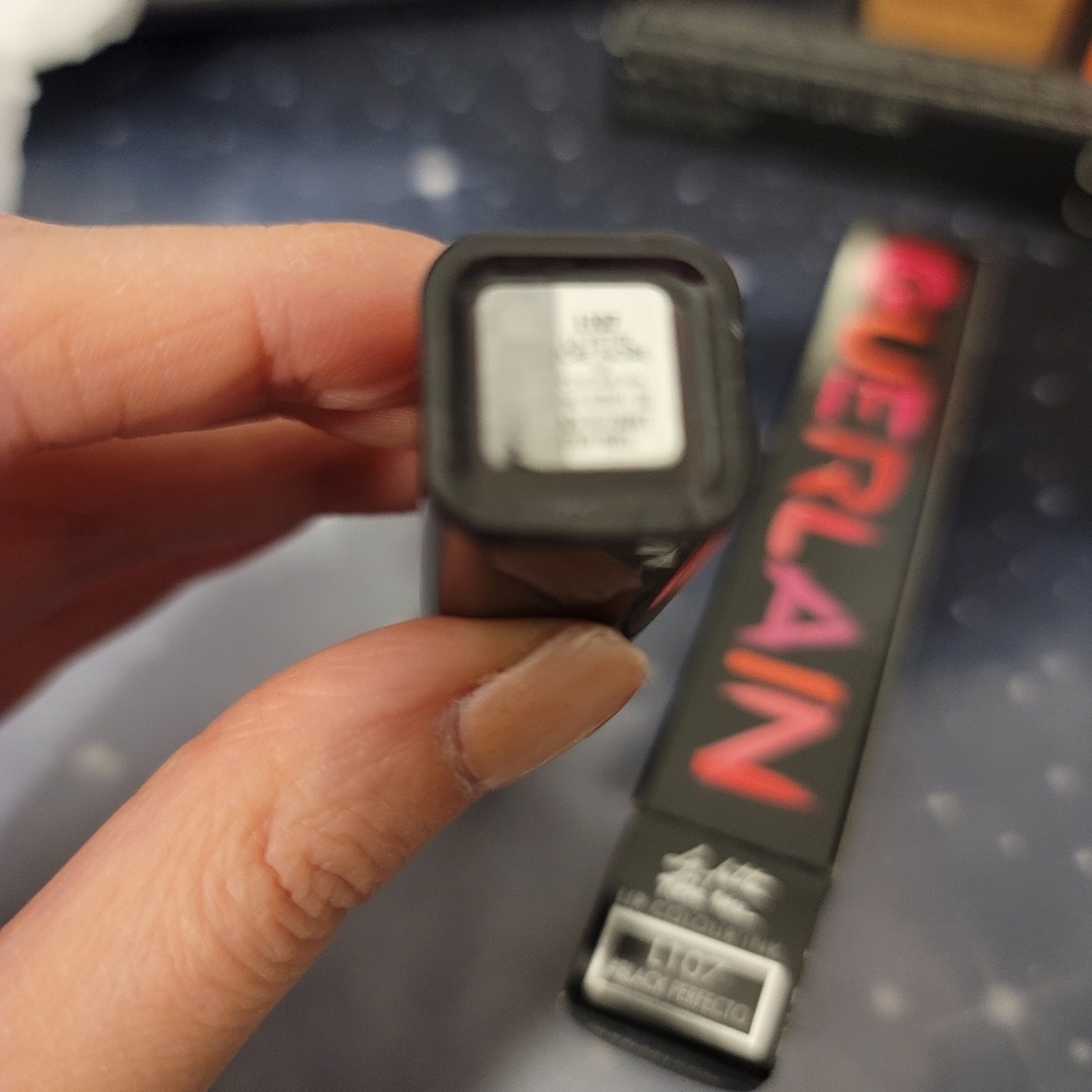 Guerlain La Petite Robe Noire Lip Colour’ink (L107) black Perfecto (new w/ box)